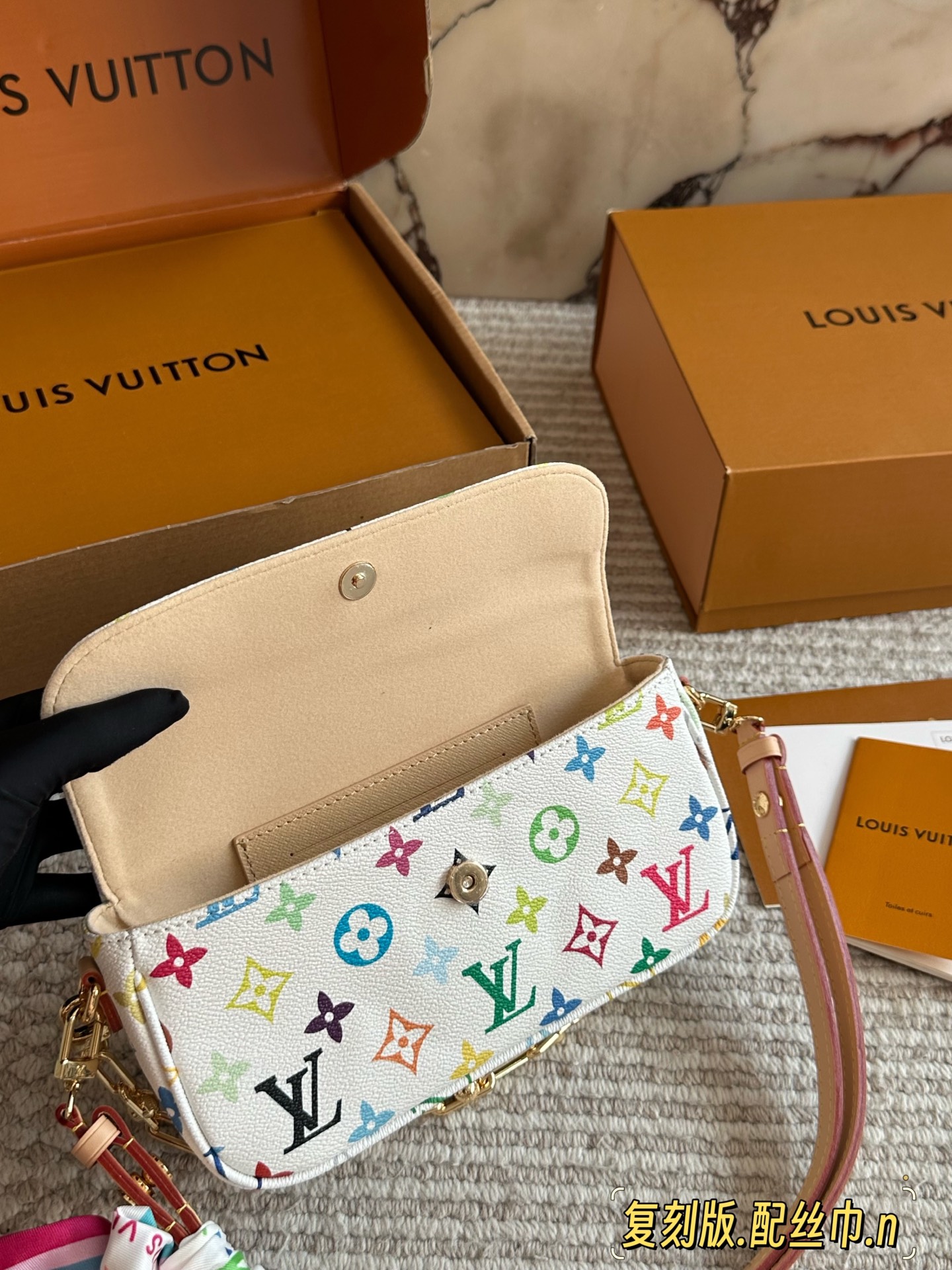 Luxury 145 size 22 IVY WOC Bag
