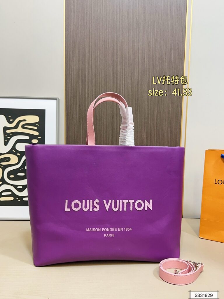 Louis Vuitton 130 41 33 Tote Bag editorial product context 2