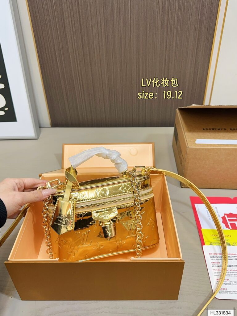 Louis Vuitton 135 19 12 Bag editorial product context 2