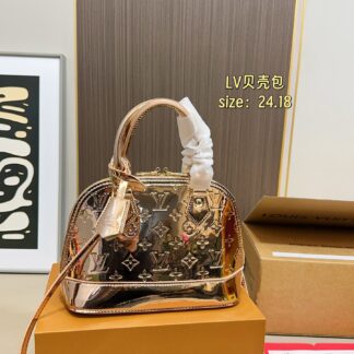 Louis Vuitton 130 Alma 24 18 Handbag