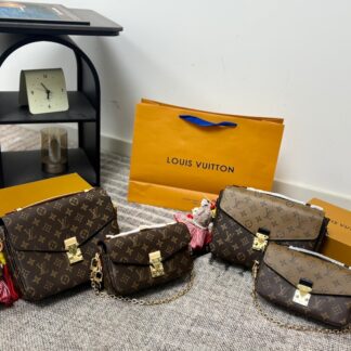 Luxury p155p145 size 25 19 21 12 Bag