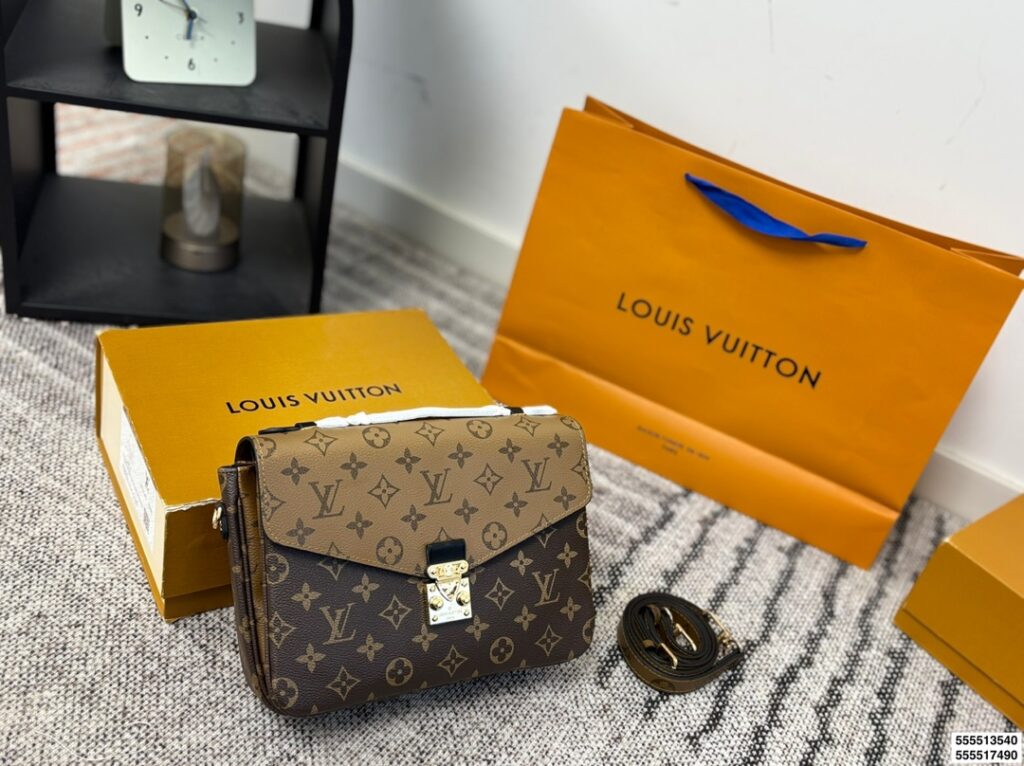 Designer P155p145 Bag editorial product context 2