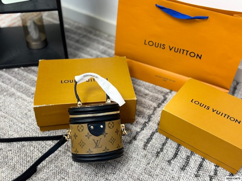 Louis Vuitton Hold Bag editorial product context 3