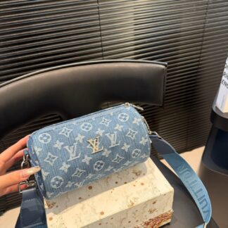 Louis Vuitton P85 20 12 6881 Bag