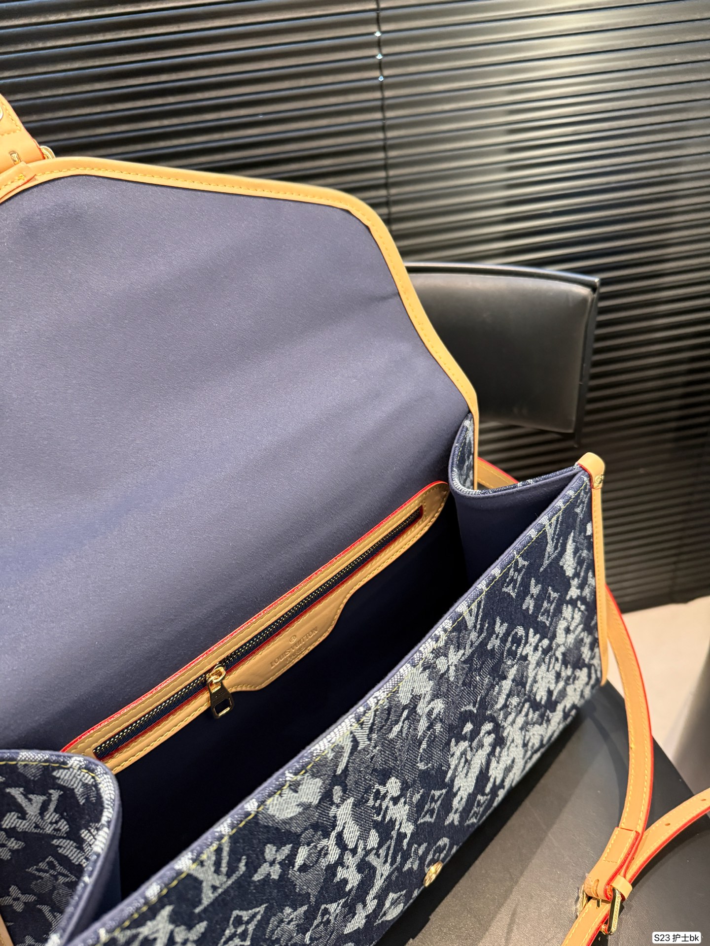 Louis Vuitton P150 38 26 Bag