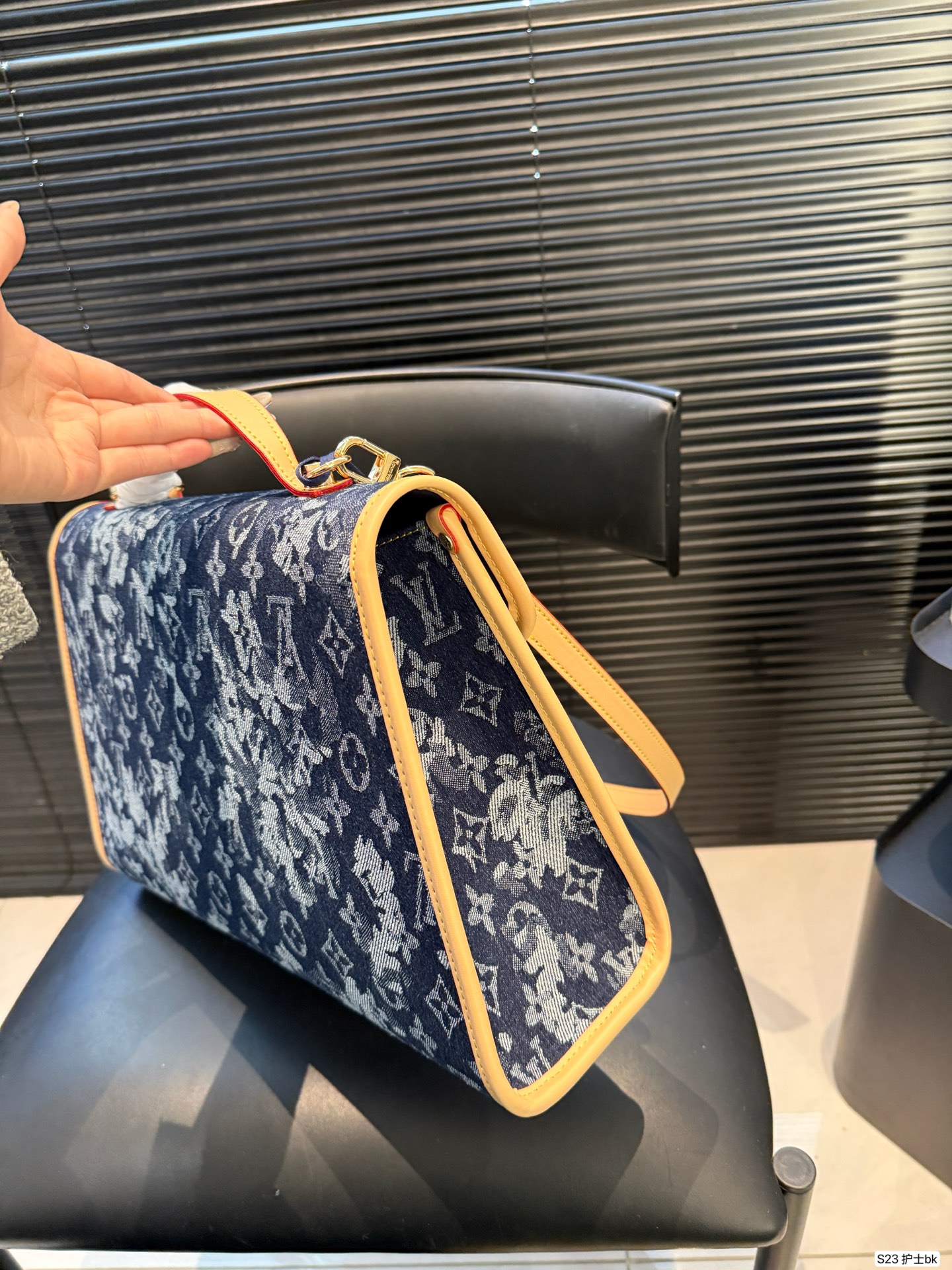 Louis Vuitton P150 38 26 Bag