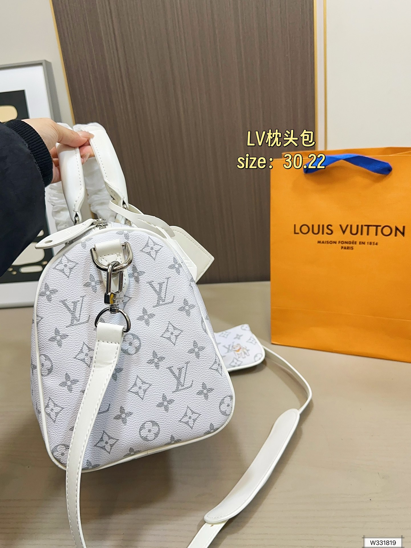 Louis Vuitton 120 Nigo Keepall 30 Monogram 22 Handbag