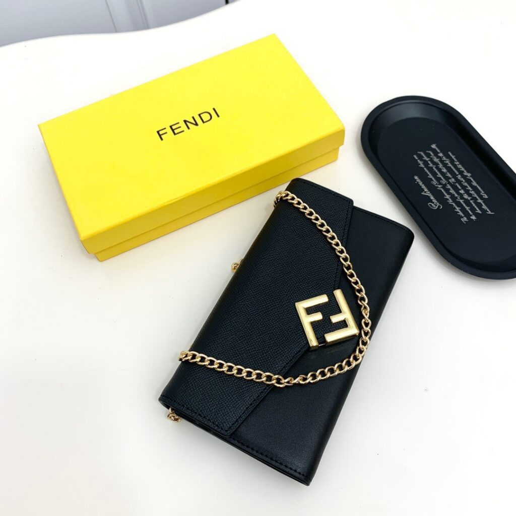 Fendi F09 Material 19 Black Calfskin Leather Bag editorial product context 2