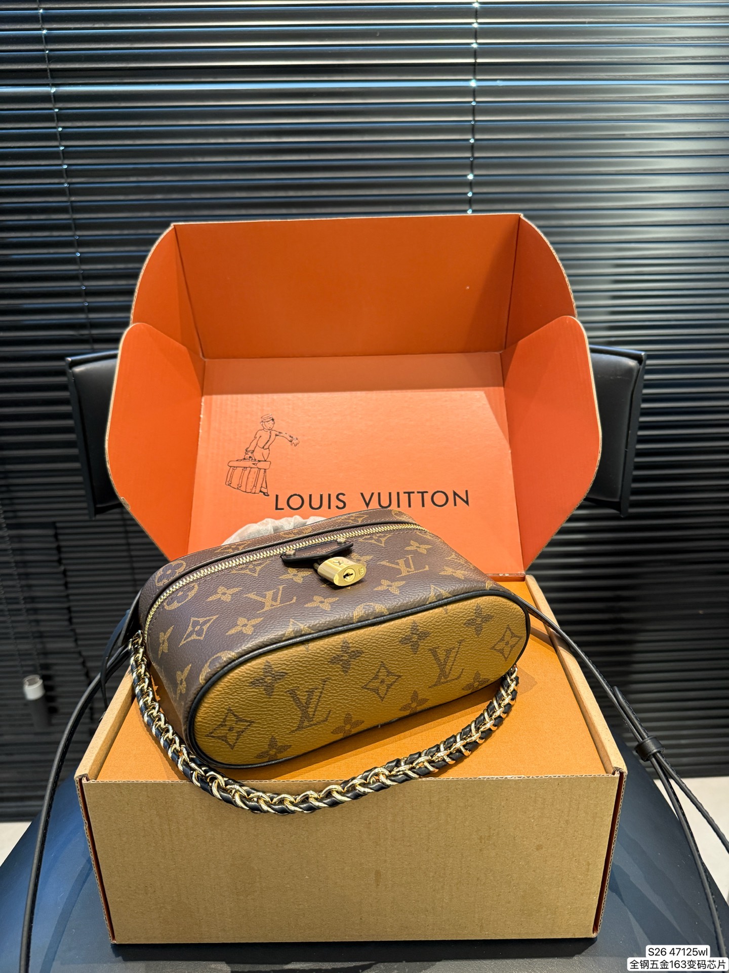 Louis Vuitton P165 163 19 12 Includes BOX Bag Bags