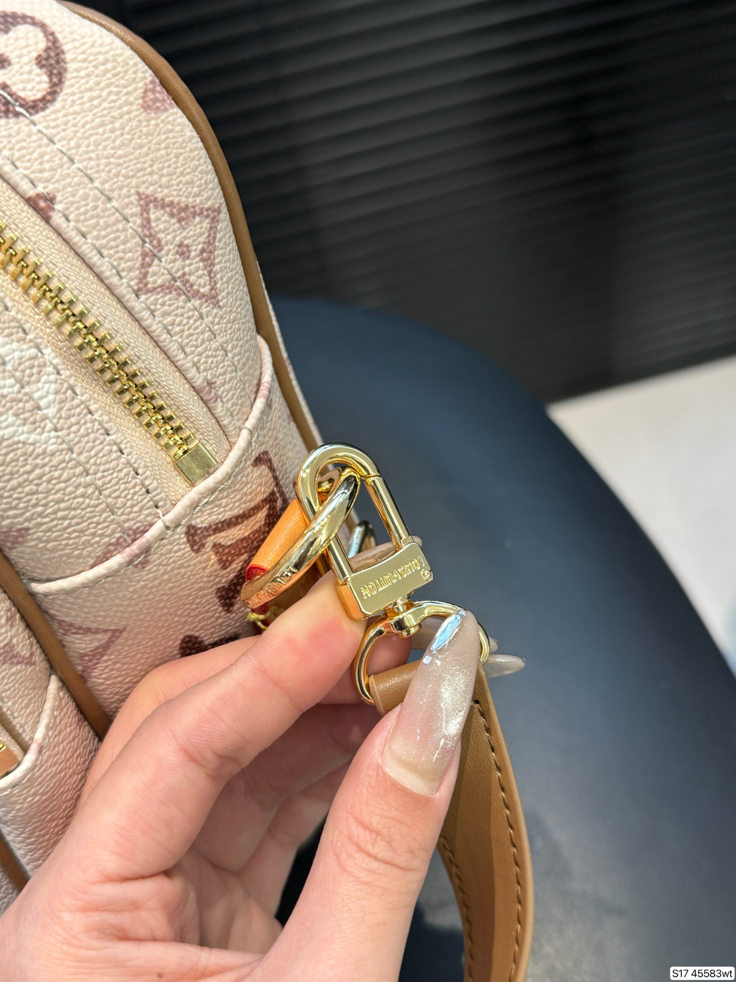 Luxury P120Lv METIS 26 20 Handbag