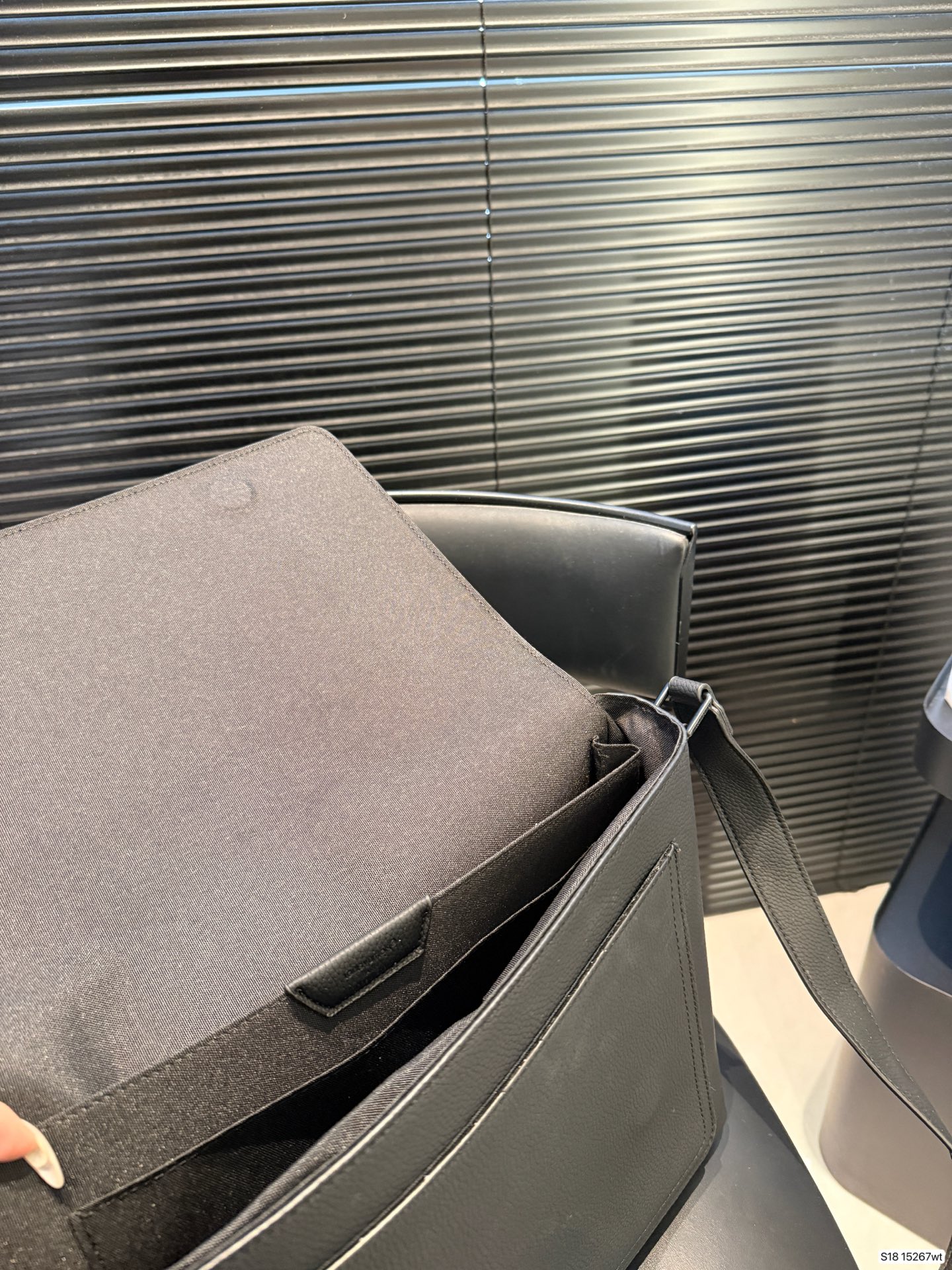 Louis Vuitton P125 32 27 Bag