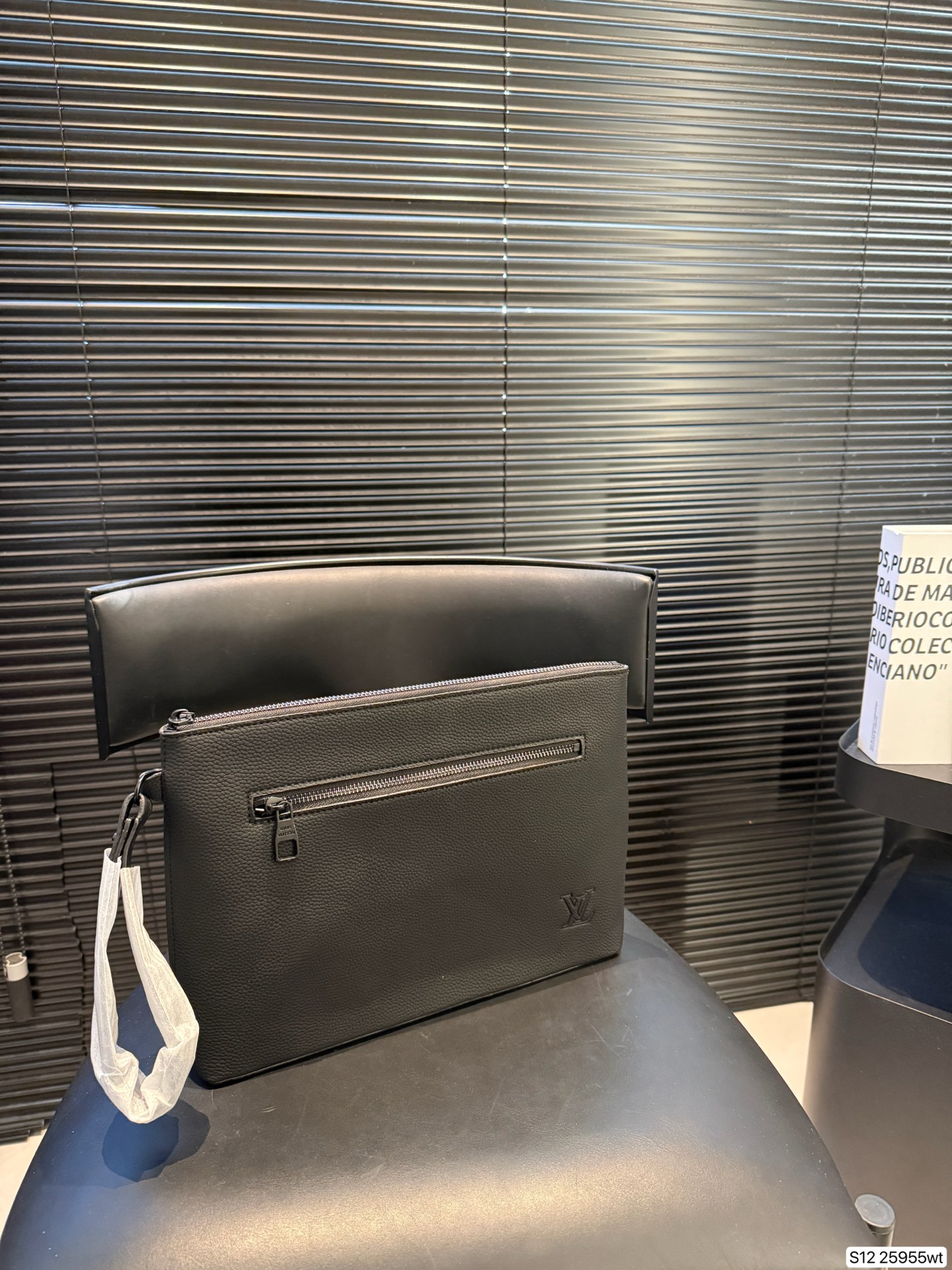 Louis Vuitton P95 30 22 Clutch