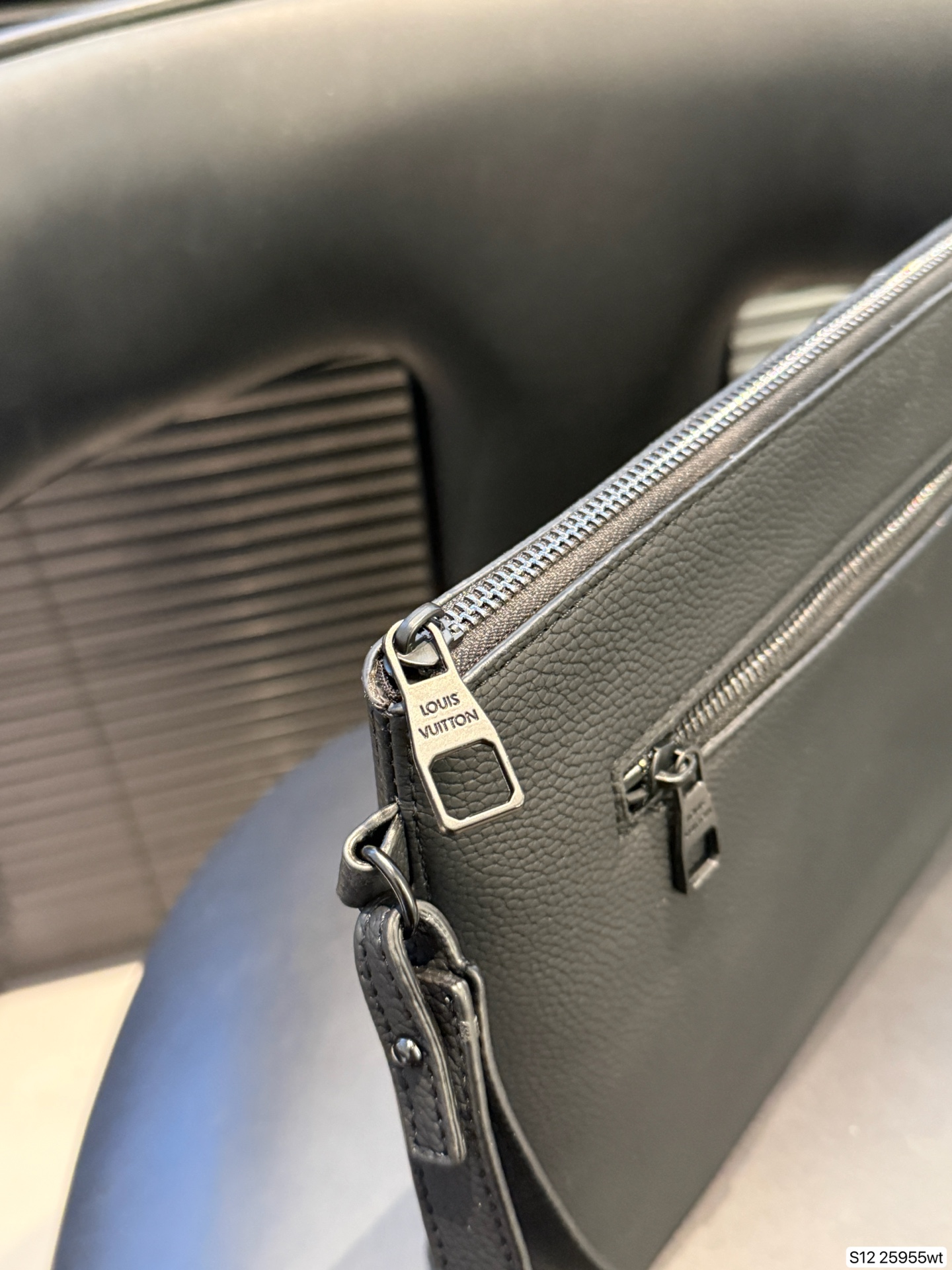 Louis Vuitton P95 30 22 Clutch