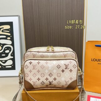 Louis Vuitton 115 METIS 27 20 Handbag