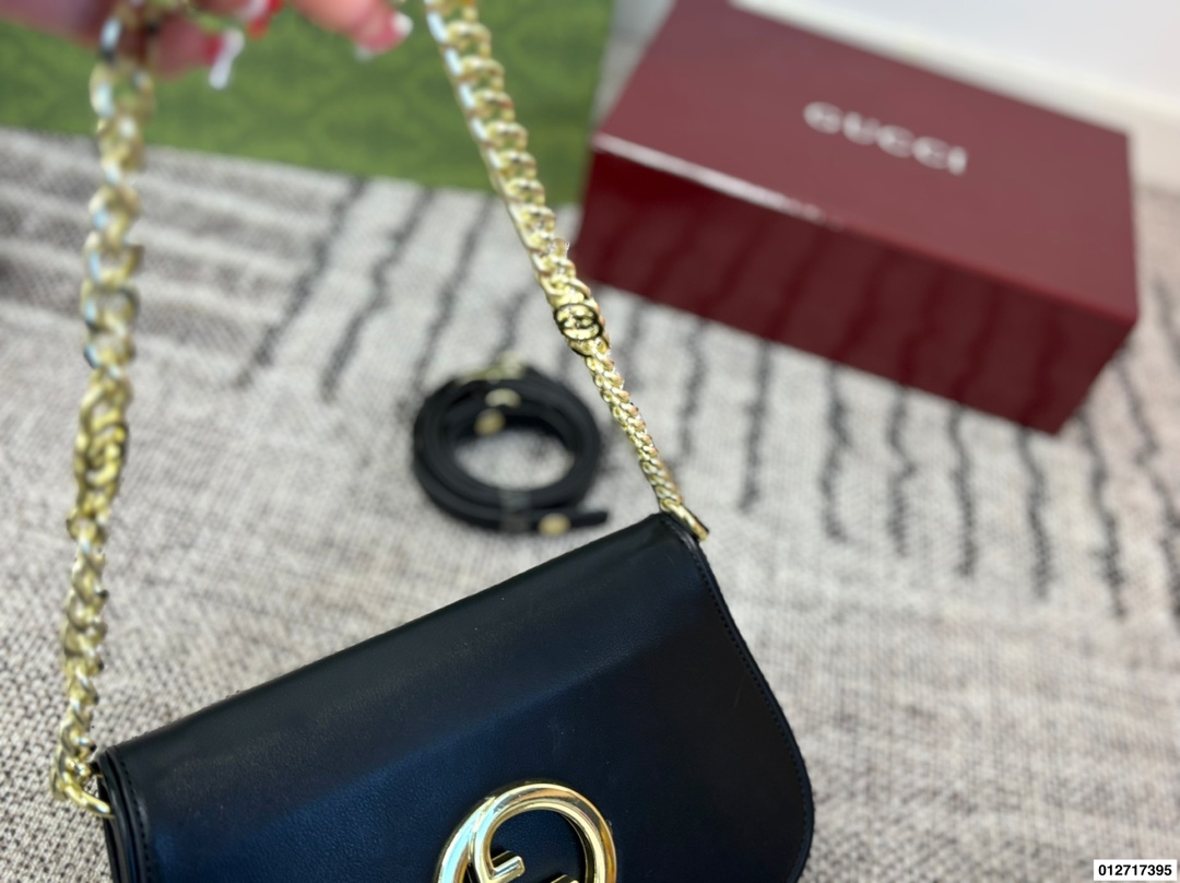 Gucci p140 Blondie logo 28 18 Bag