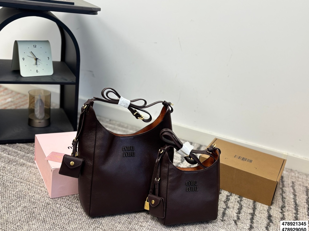 Miu Miu p240 p205 size 23 22 16 15 Bag