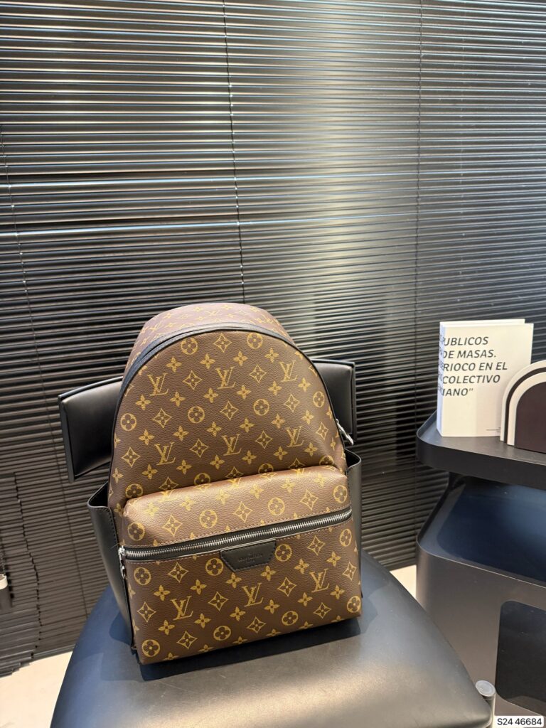 Louis Vuitton Logo Nice Backpack editorial product context 1