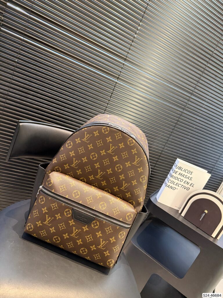 Louis Vuitton Logo Nice Backpack editorial product context 3