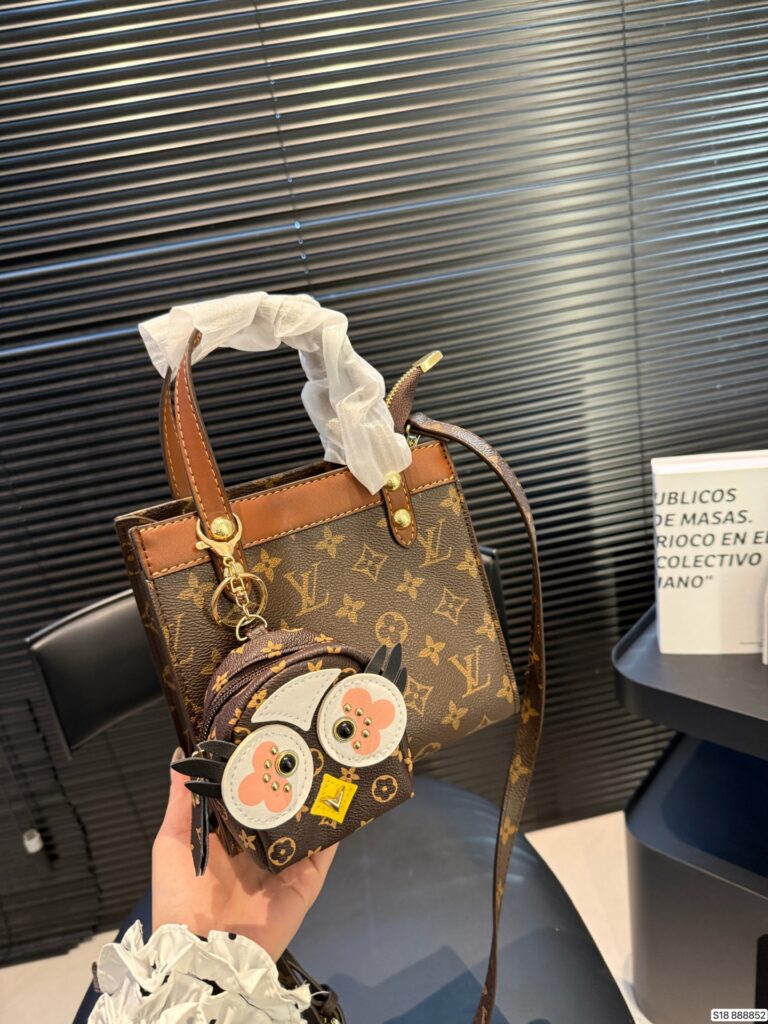 Louis Vuitton 18 Handbag editorial product context 3
