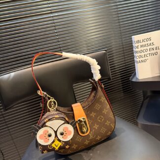 Louis Vuitton P125 21 12 Handbag