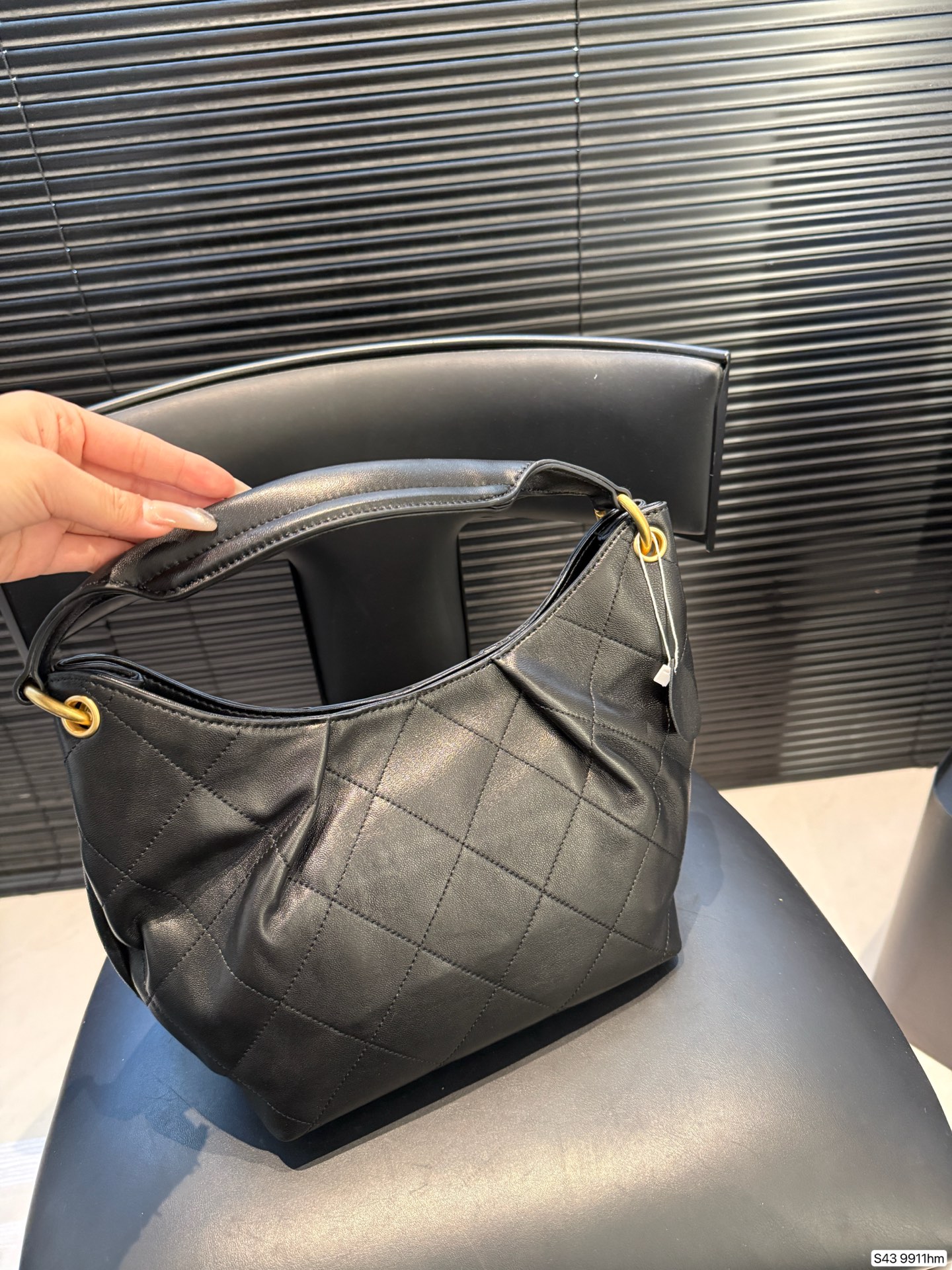 Chanel P250 CHANEL26c hobo 22 19 9911 Bag