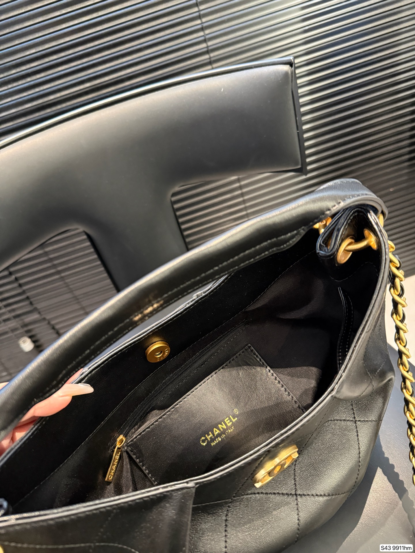 Chanel P250 CHANEL26c hobo 22 19 9911 Bag