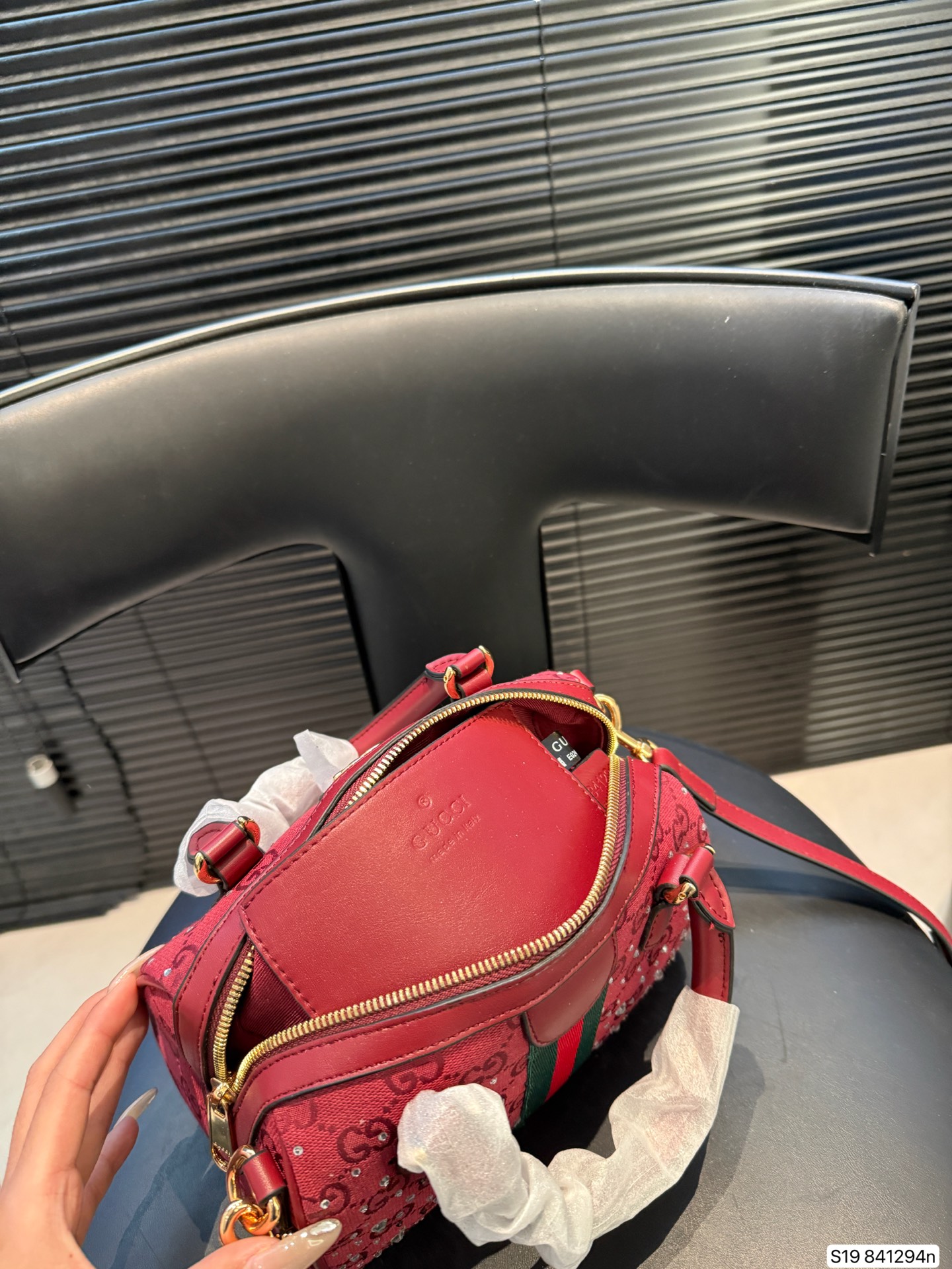 Gucci P130 21 14 Pattern Stripe Bag
