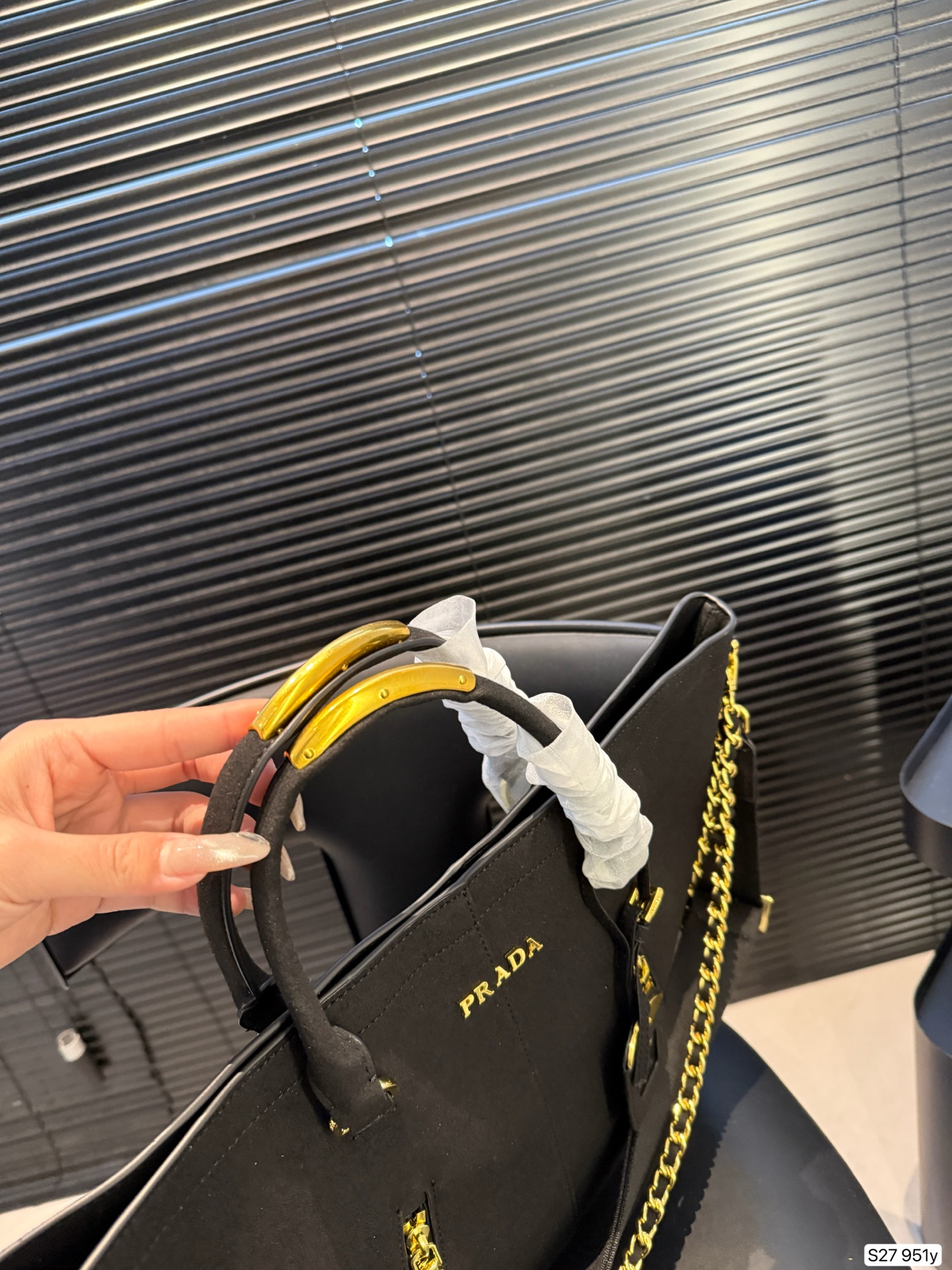 Prada P170 33 32 951 Tote Bag