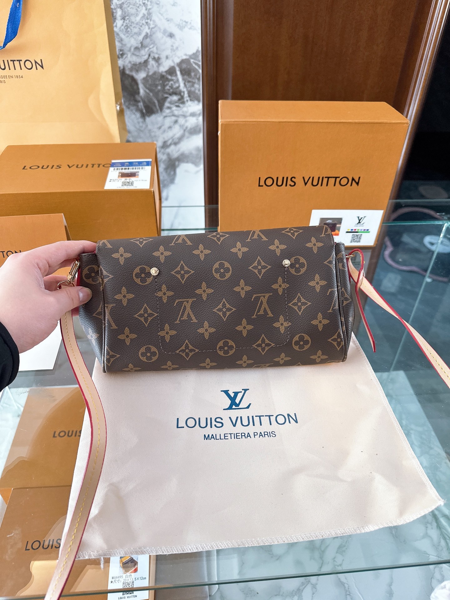 Louis Vuitton Monogram Shoulder Bag