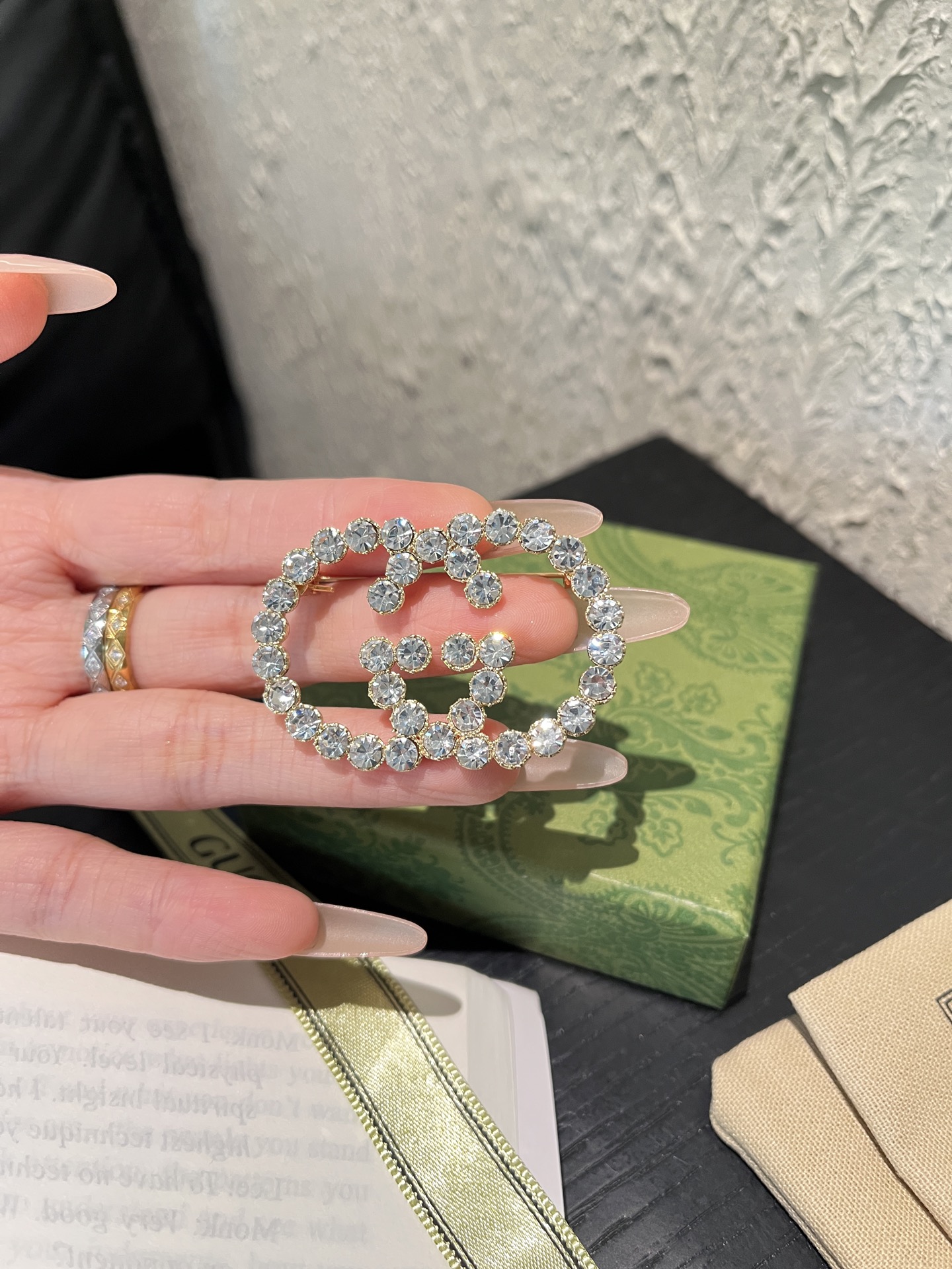 Designer Luxury D203 Brooch