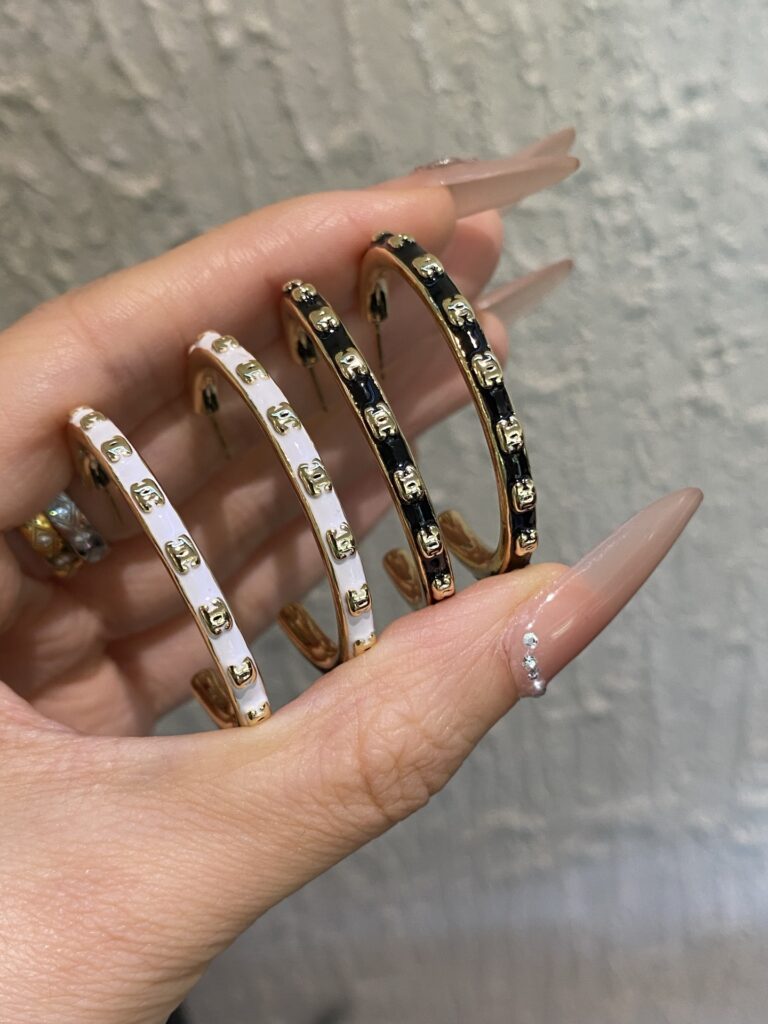 Designer Ring editorial product context 1