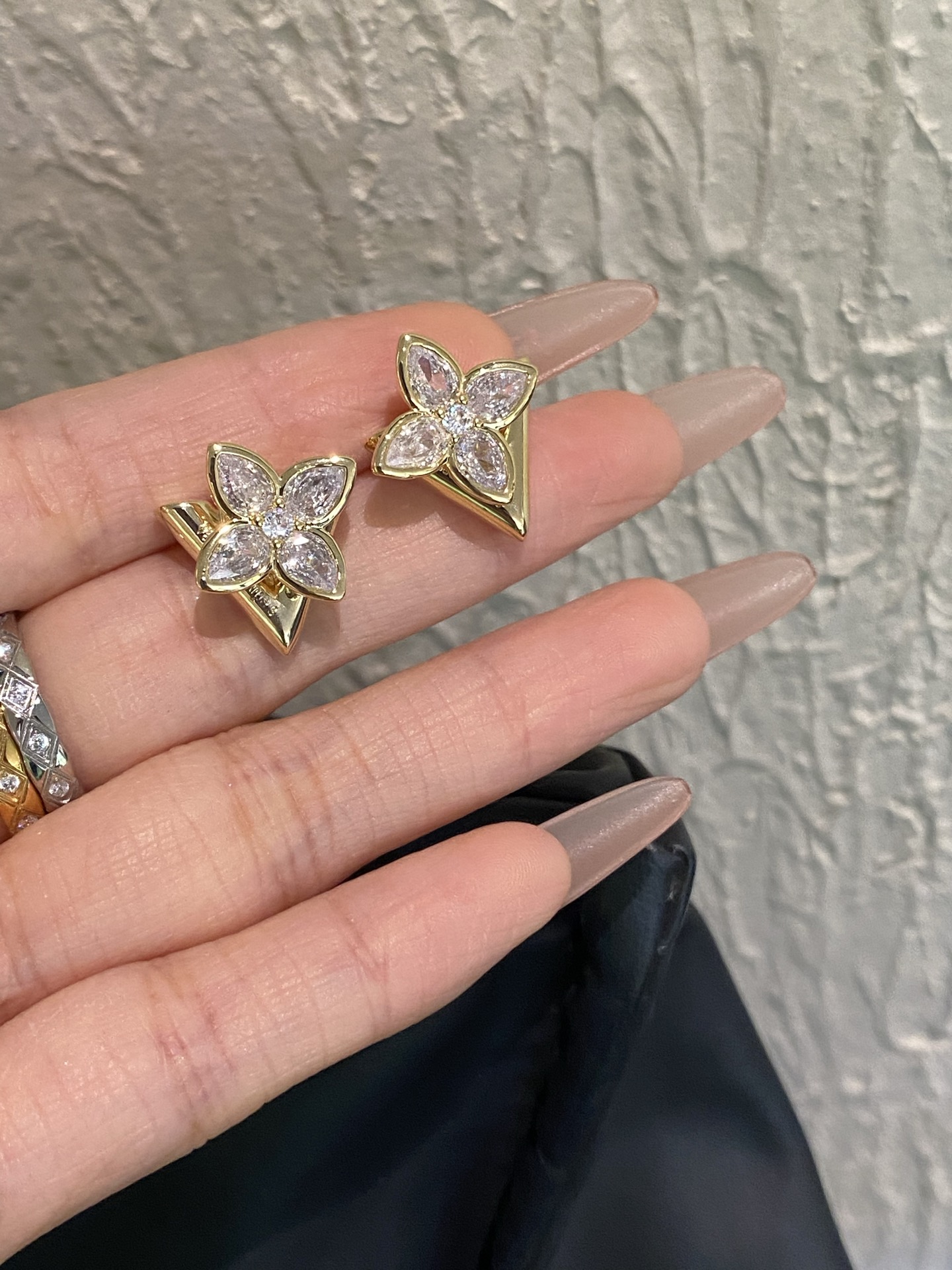 Luxury A1233 Earrings