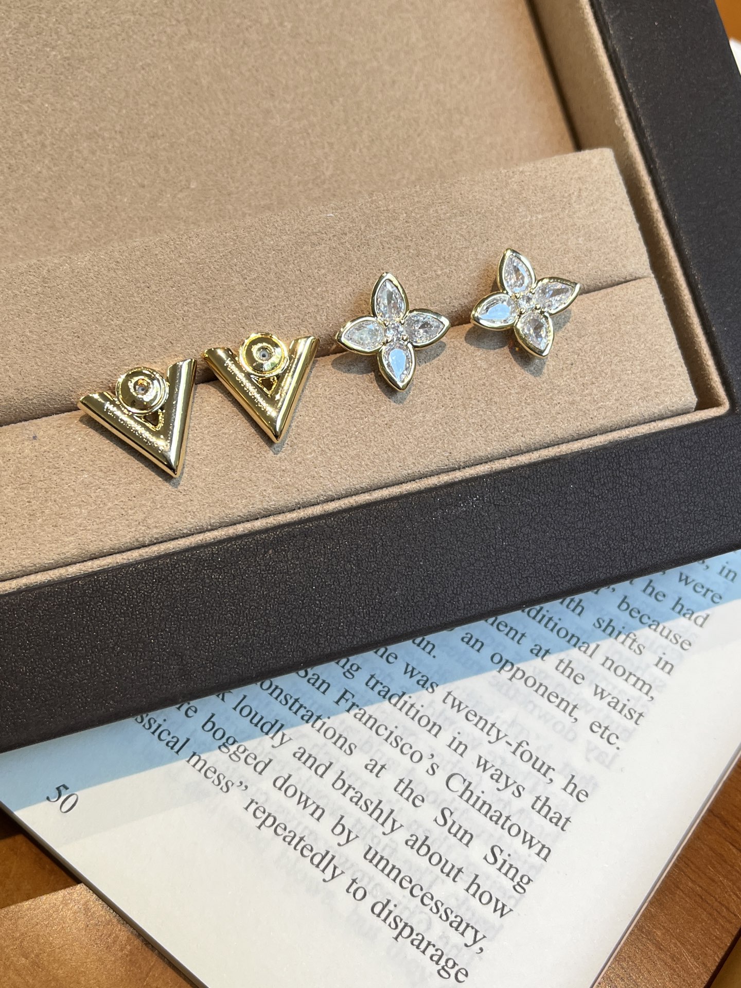 Luxury A1233 Earrings