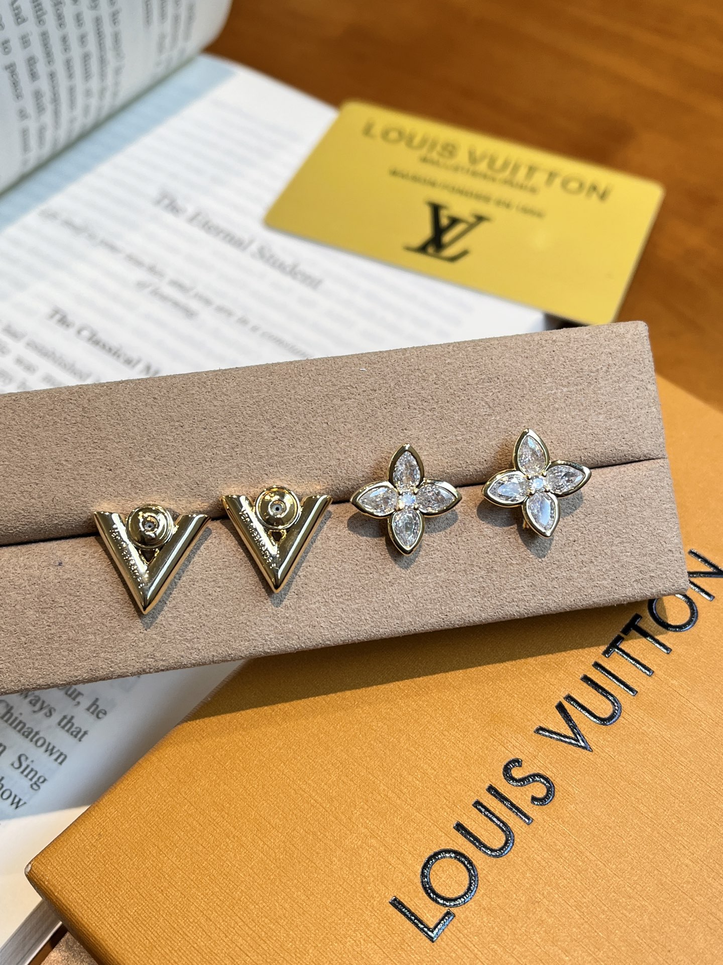 Luxury A1233 Earrings