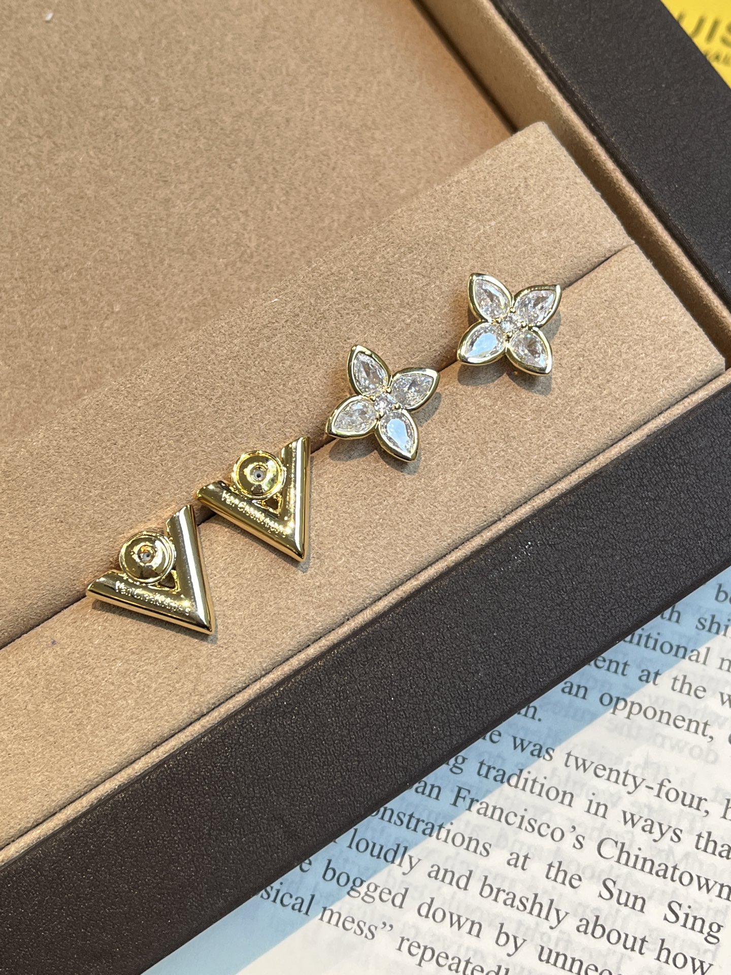 Luxury A1233 Earrings