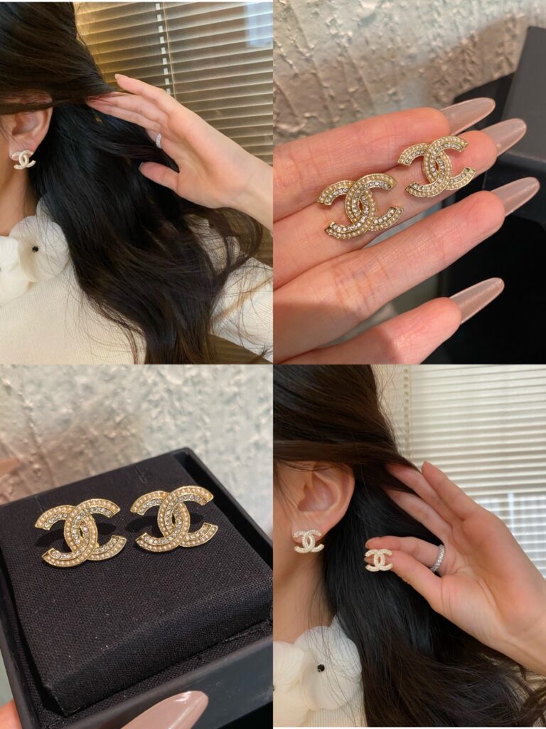 Designer A427 Ring editorial product context 2