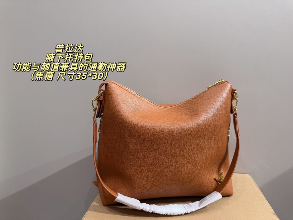 Designer DAAM Bag editorial product context 3