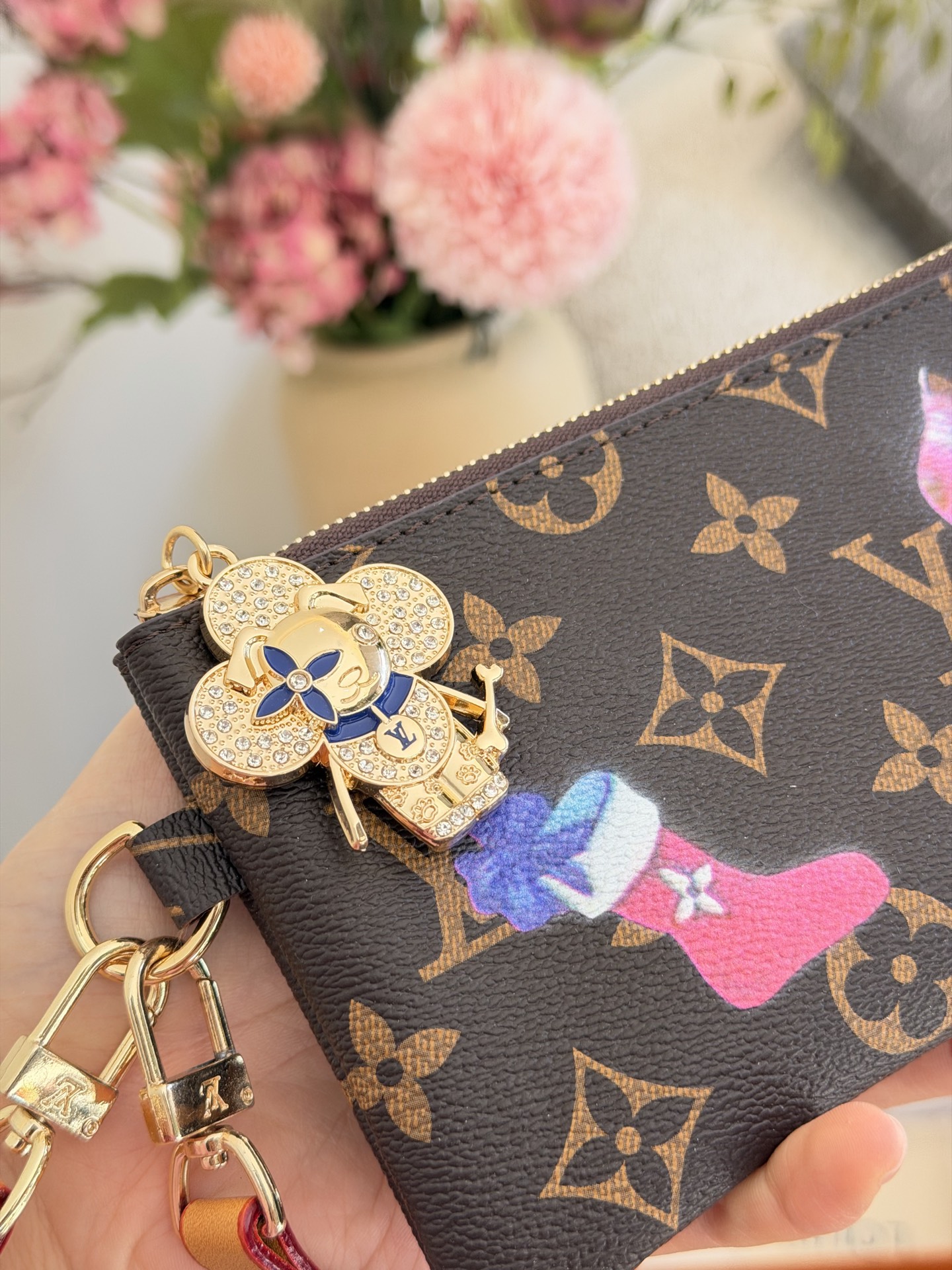Louis Vuitton Leather Shoulder Bag