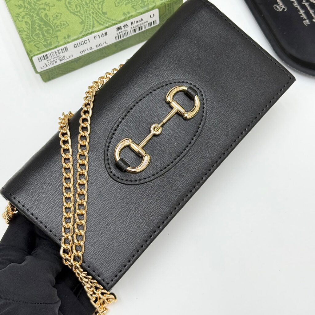 Gucci Each IS checked before dispatch Wallet editorial product context 2