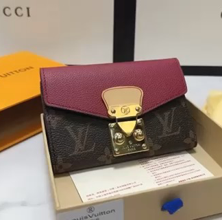 Louis Vuitton Métis Wallet