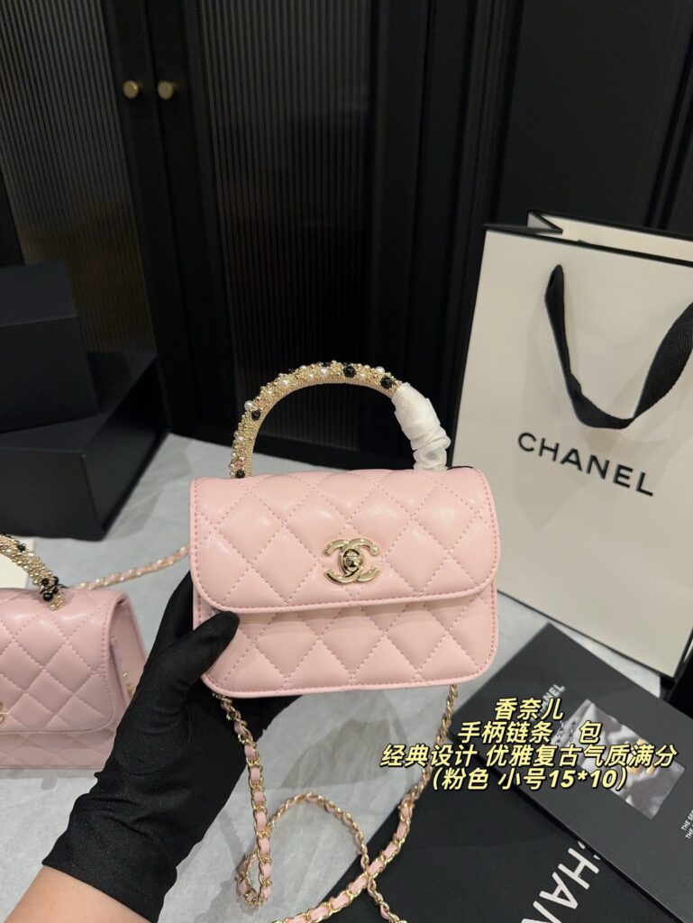 Chanel Small Card Holder editorial product context 2