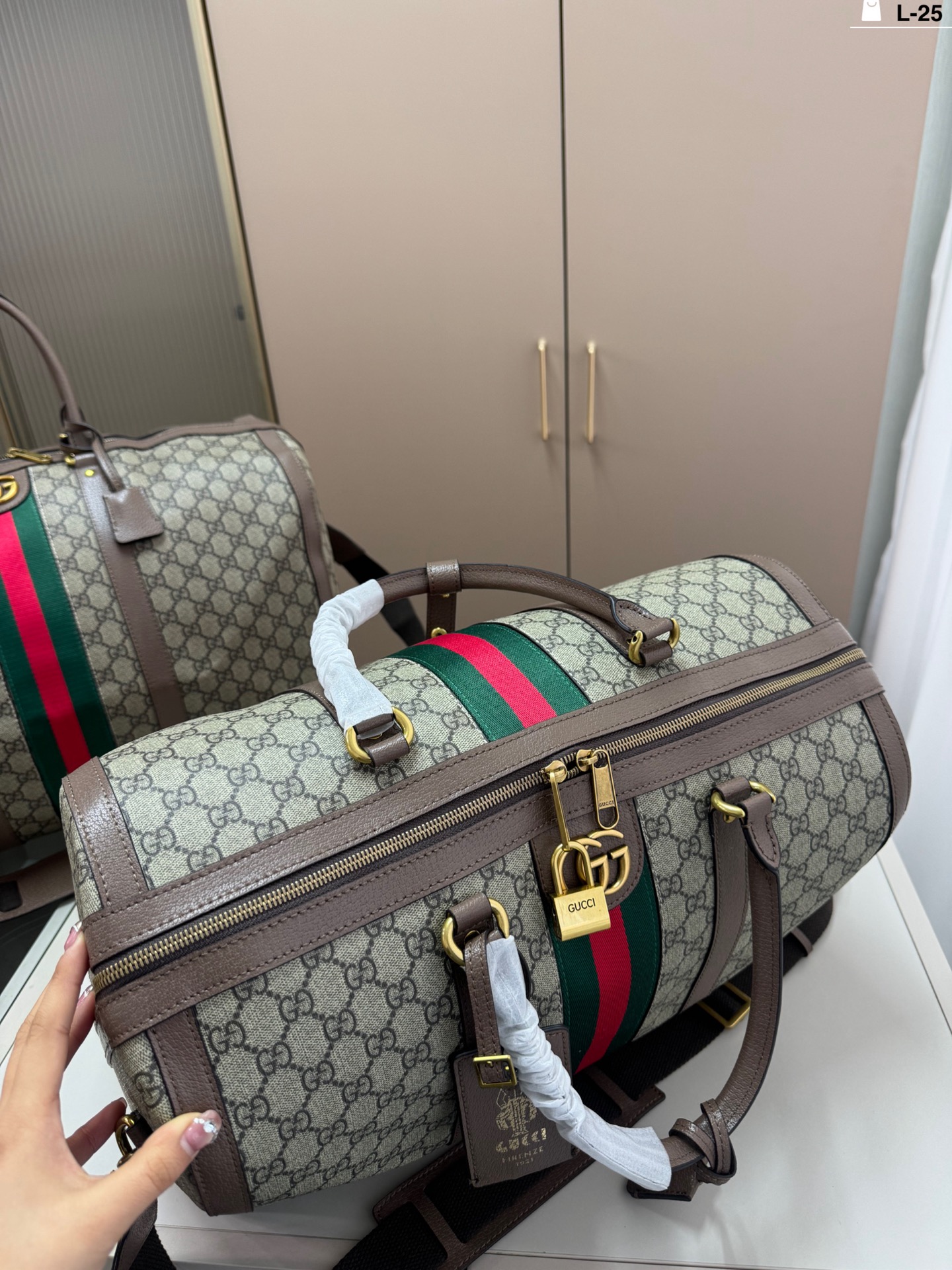 Gucci Ophidia Duffle Bag Leather