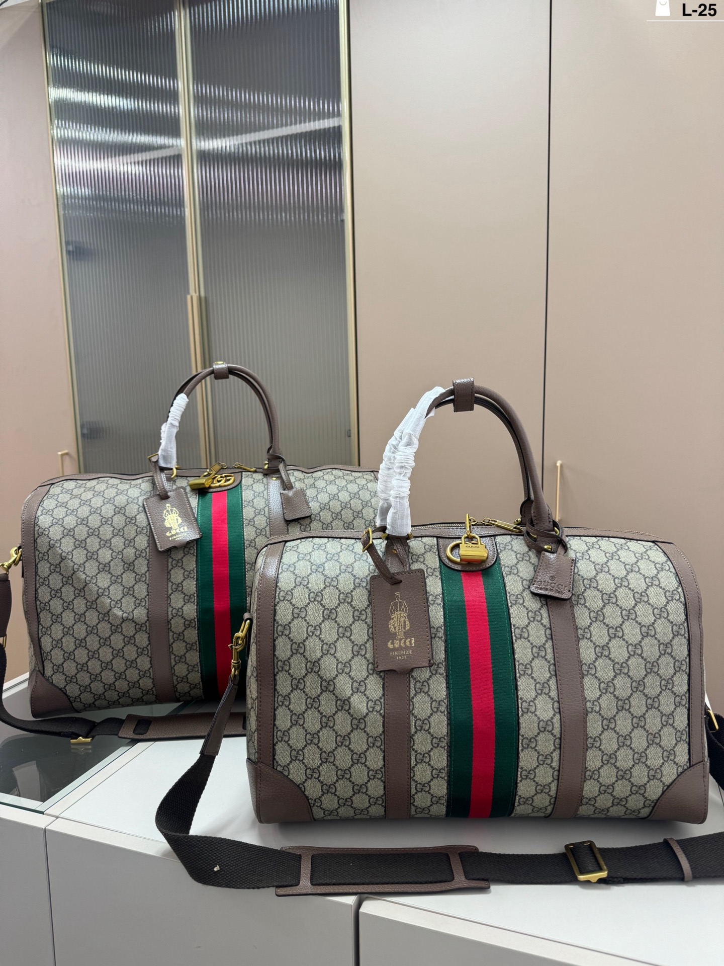 Gucci GG Supreme Duffle Bag Bags
