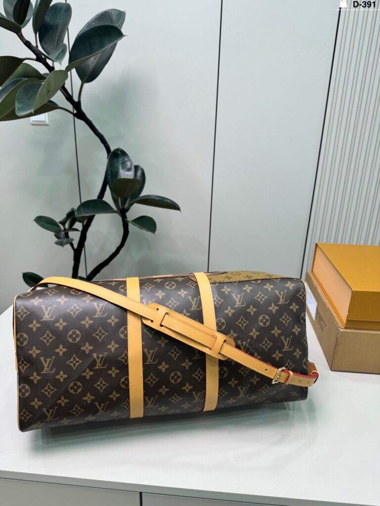 Louis Vuitton Nigo Keepall Bag 50 x 28 cm editorial product context 3