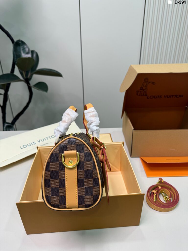 Louis Vuitton Lvx Nigo Keepall Pink Bag 25 x 14 cm editorial product context 2