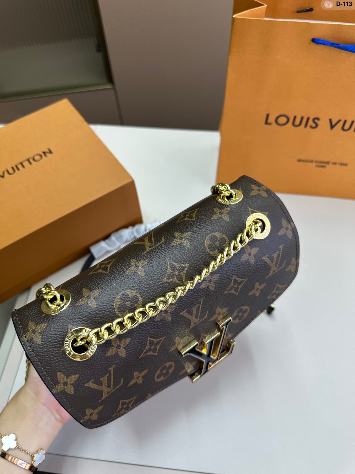 Louis Vuitton Canvas Shoulder Bag