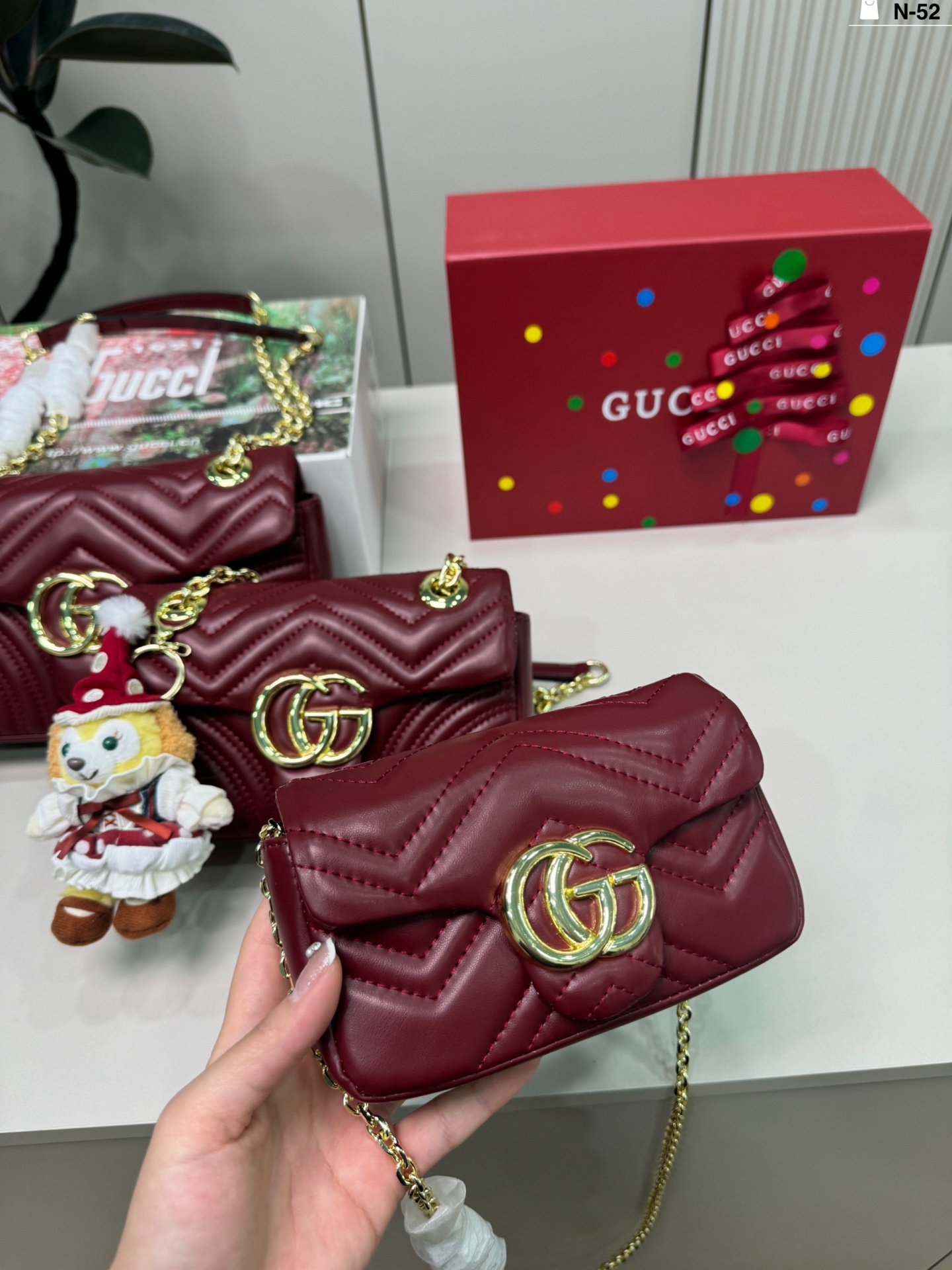 Gucci GG Marmont Shoulder Bag