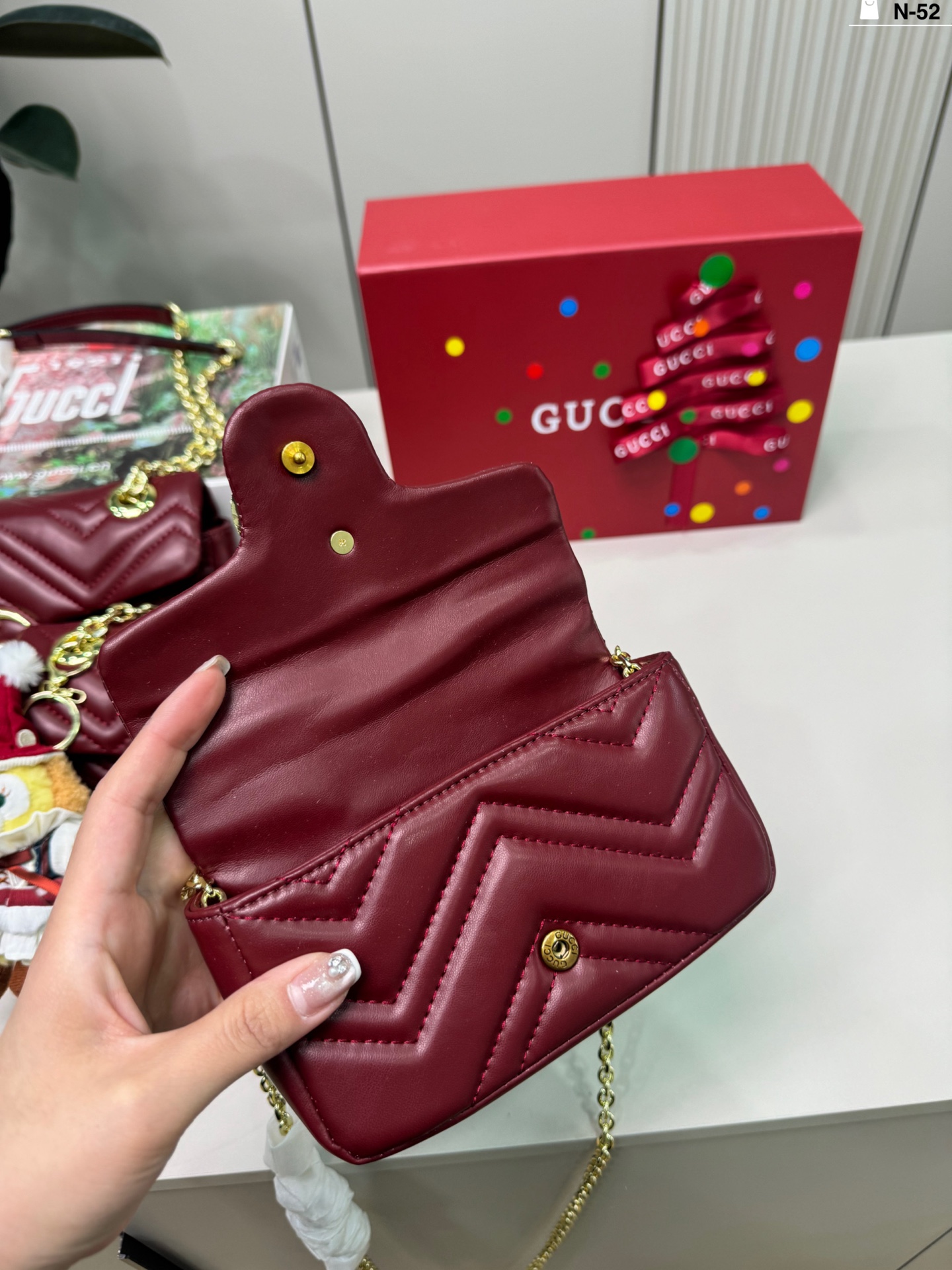 Gucci GG Marmont Shoulder Bag