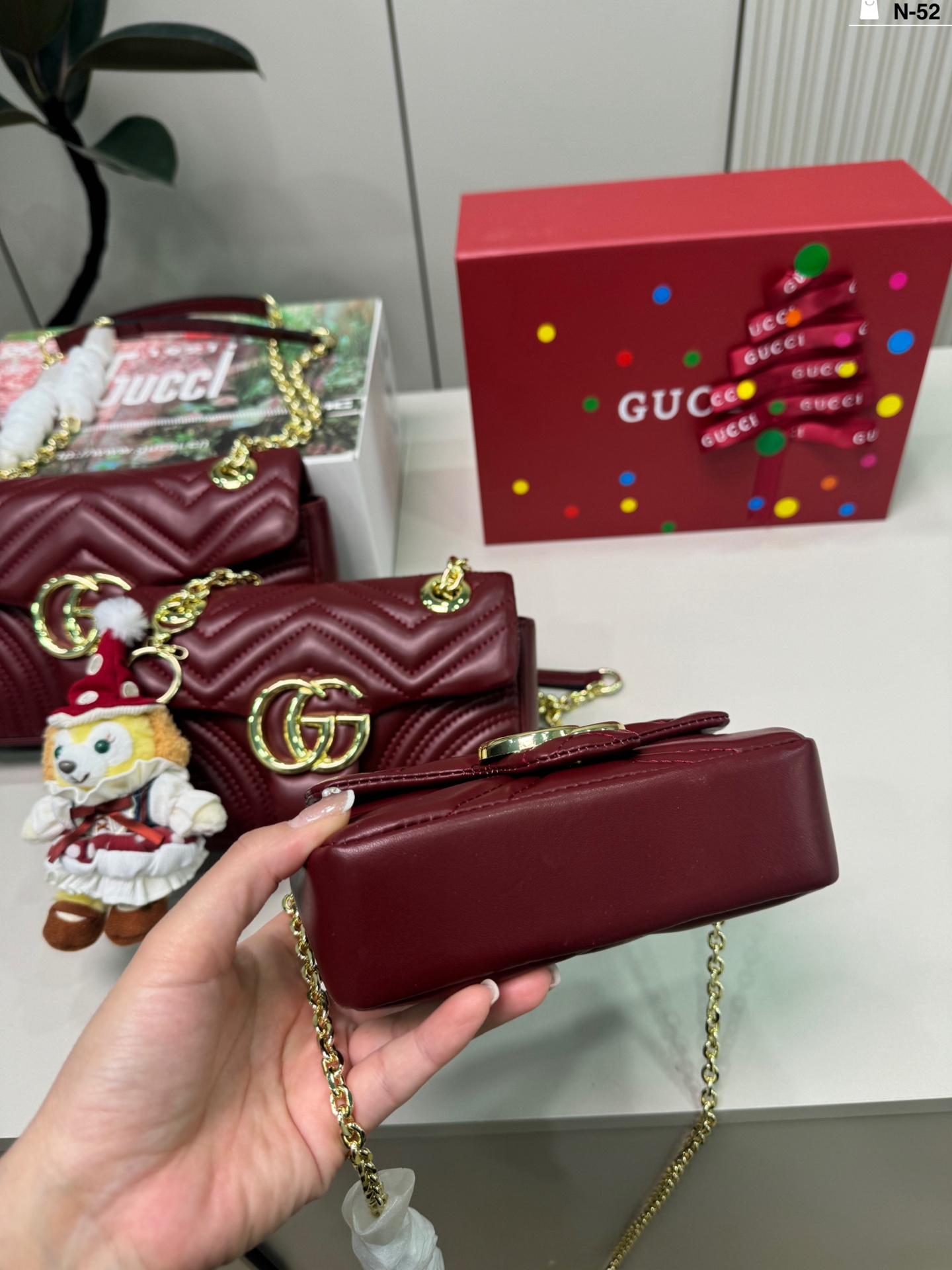 Gucci GG Marmont Shoulder Bag