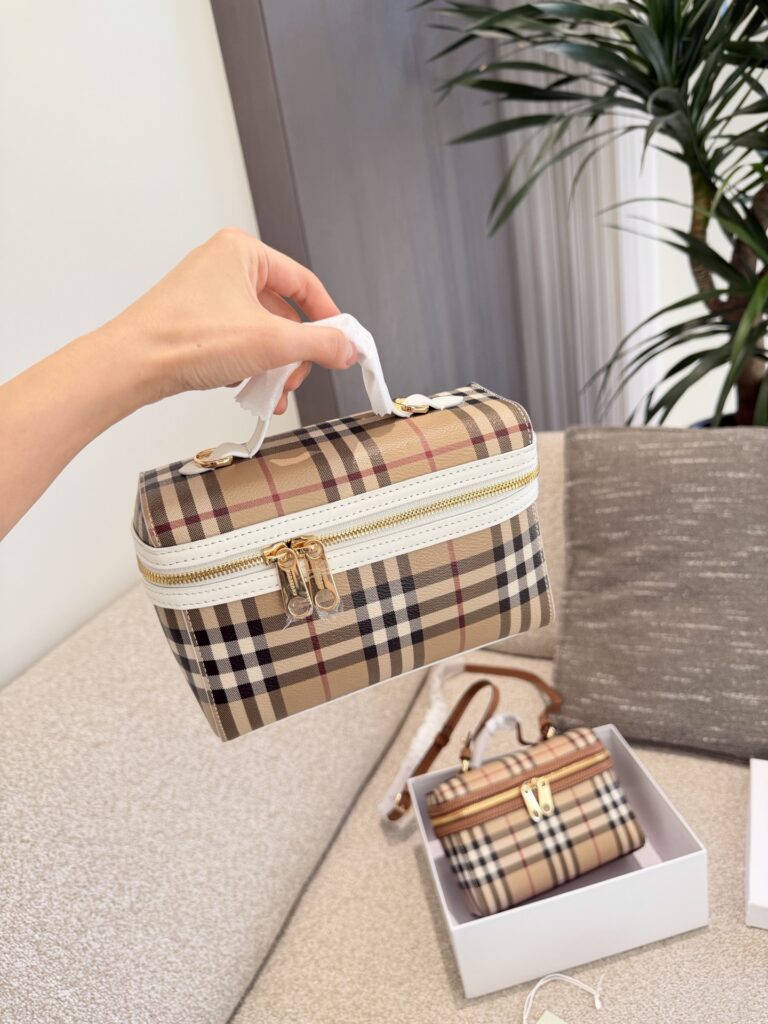 Burberry Gold Leather Crossbody Bag editorial product context 2